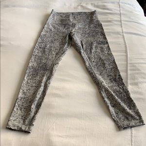 Lululemon wunder under high rise pant 7/8 length